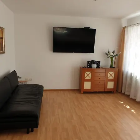 Nella